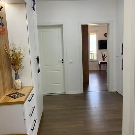 Romantic Penthouse With Mountains View Kashar