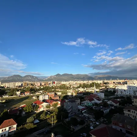 Apartamento Romantic Penthouse With Mountains View