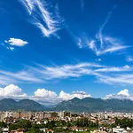Romantic Penthouse With Mountains View Kashar